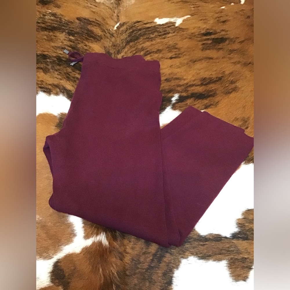 Chico's Rich Burgundy Zenergy Tapered Ankle Pants